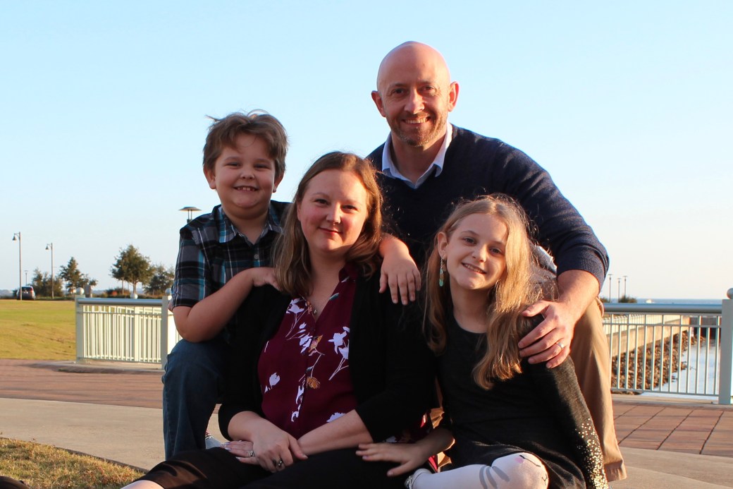 01363D02-EFA0-4187-94A4-2BFD084C42B3_1_201_a